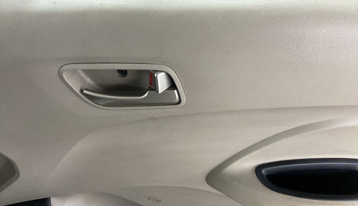 2019 Hyundai NEW SANTRO SPORTZ MT, Petrol, Manual, 25,272 km, Driver Side Door Panels Control