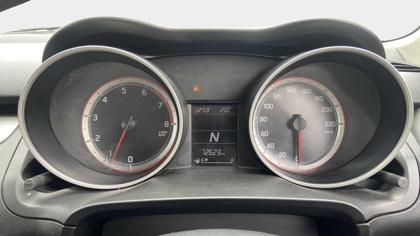 2018 Maruti Swift ZXI AMT, Petrol, Automatic, 72,600 km, Odometer Image