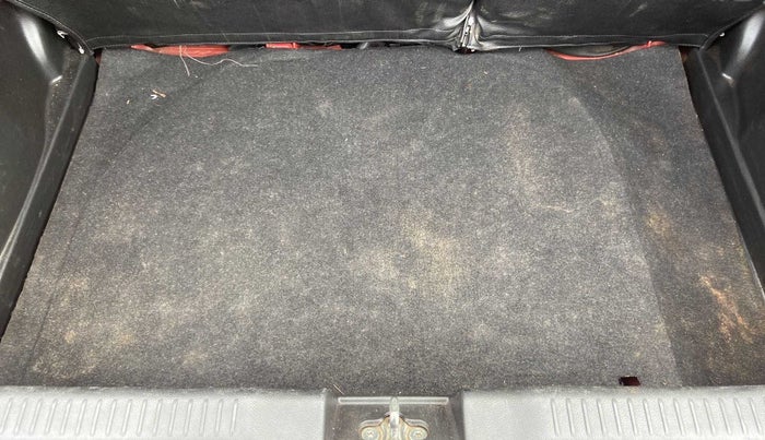 2018 Maruti Swift ZXI AMT, Petrol, Automatic, 72,600 km, Dicky (Boot door) - Jack missing