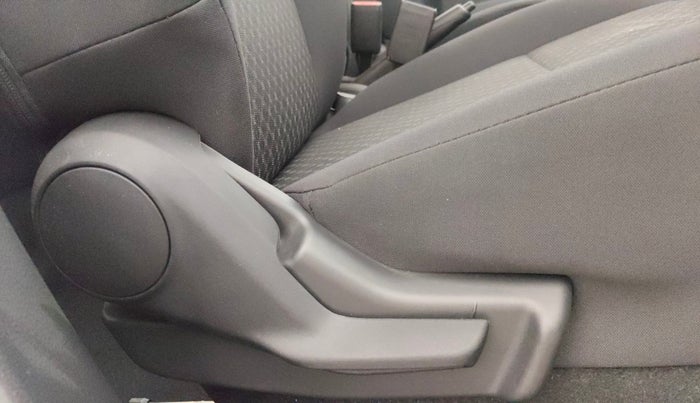 2025 Maruti Celerio LXI, Petrol, Manual, 80 km, Driver Side Adjustment Panel