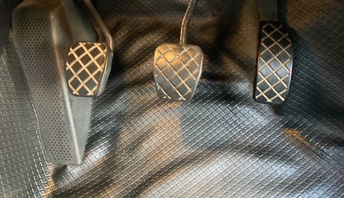 2019 Volkswagen Polo COMFORTLINE 1.0L MPI, Petrol, Manual, 9,593 km, Pedals