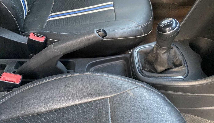 2019 Volkswagen Polo COMFORTLINE 1.0L MPI, Petrol, Manual, 9,593 km, Gear Lever