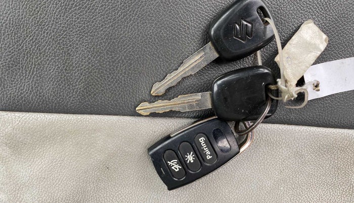 2013 Maruti A Star LXI, Petrol, Manual, 39,444 km, Key Close Up