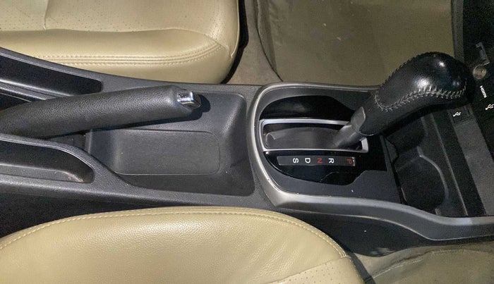 2017 Honda City 1.5L I-VTEC VX CVT, Petrol, Automatic, 36,964 km, Gear Lever