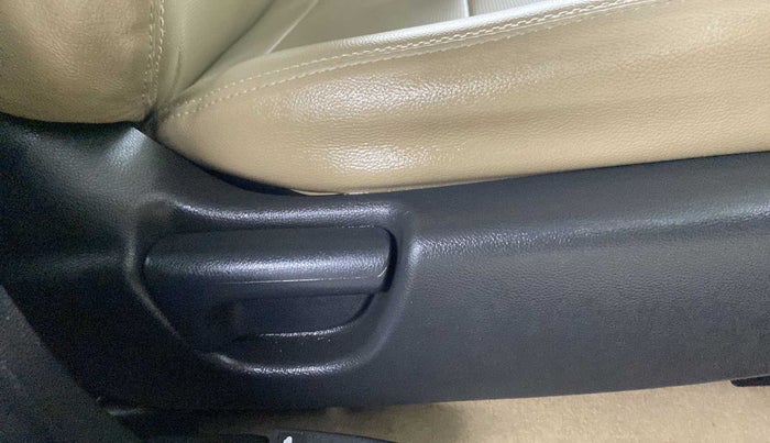 2018 Honda City 1.5L I-VTEC S MT, Petrol, Manual, 21,452 km, Driver Side Adjustment Panel