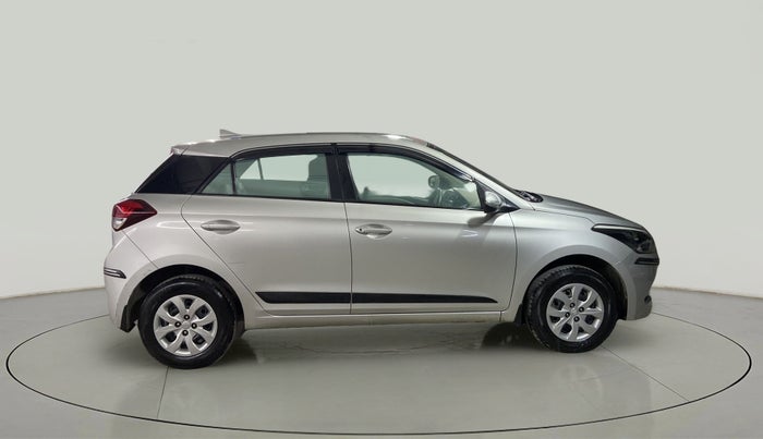 2016 Hyundai Elite i20 SPORTZ 1.2, Petrol, Manual, 24,235 km, Right Side View