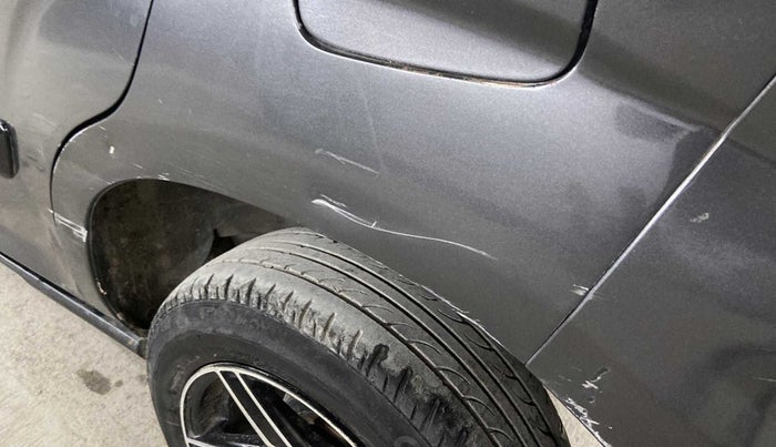 2021 Maruti S PRESSO VXI CNG, CNG, Manual, 58,737 km, Left quarter panel - Slightly dented