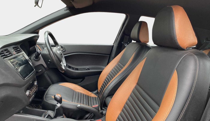 2017 Hyundai i20 Active 1.2 SX, Petrol, Manual, 51,758 km, Right Side Front Door Cabin