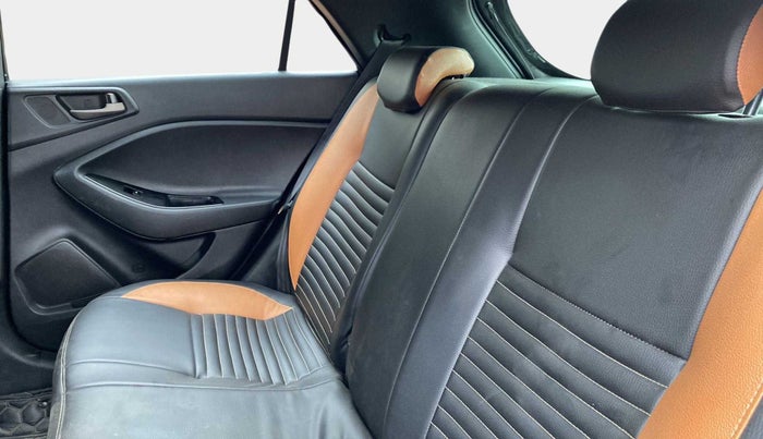 2017 Hyundai i20 Active 1.2 SX, Petrol, Manual, 51,758 km, Right Side Rear Door Cabin