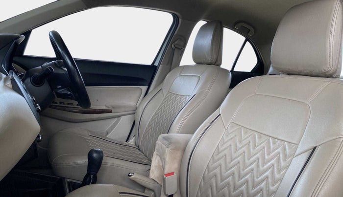 2018 Maruti Dzire ZXI, Petrol, Manual, 97,254 km, Right Side Front Door Cabin