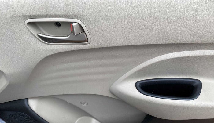 2019 Hyundai NEW SANTRO SPORTZ MT, Petrol, Manual, 8,625 km, Driver Side Door Panels Control