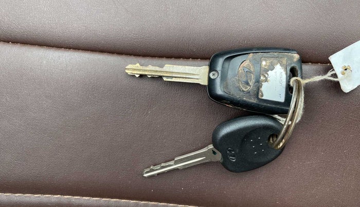 2019 Hyundai NEW SANTRO SPORTZ MT, Petrol, Manual, 8,625 km, Key Close Up