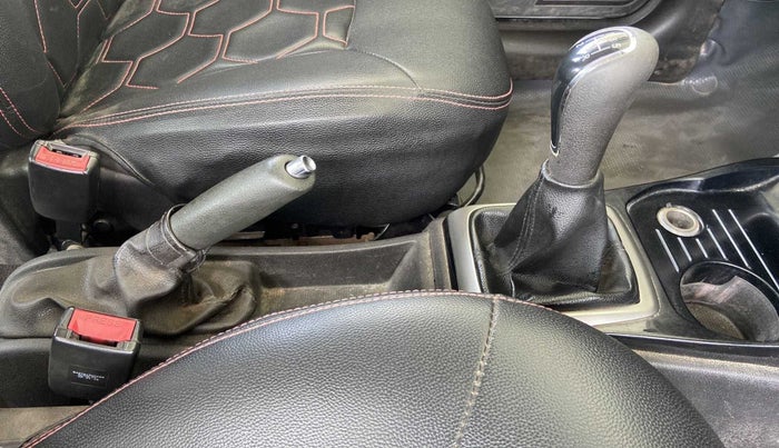 2015 Tata Bolt XMS QUADRAJET, Diesel, Manual, 1,16,879 km, Gear Lever