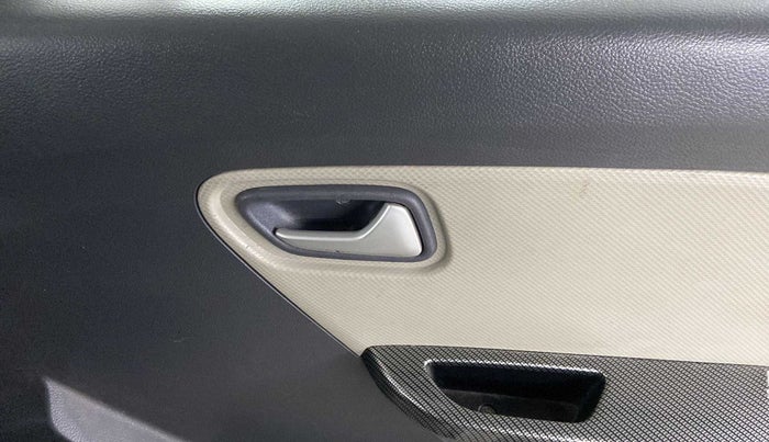 2018 Maruti Alto K10 VXI, CNG, Manual, 13,768 km, Driver Side Door Panels Control