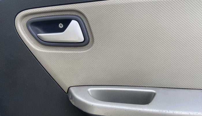 2015 Maruti Alto K10 VXI AMT, Petrol, Automatic, 87,104 km, Driver Side Door Panels Control