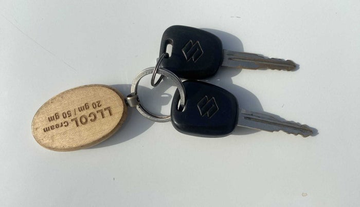 2015 Maruti Alto K10 VXI AMT, Petrol, Automatic, 87,104 km, Key Close Up