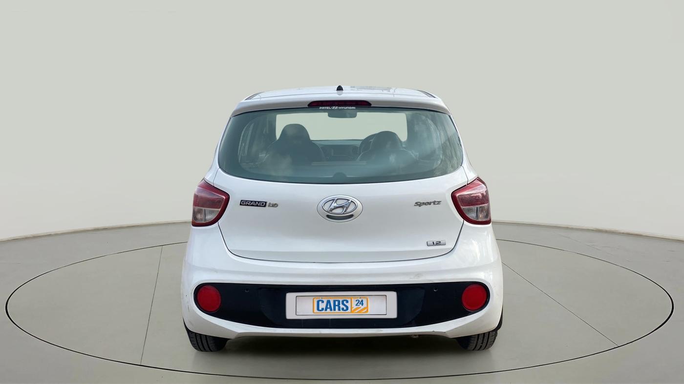 2017 Hyundai Grand i10 SPORTZ 1.2 KAPPA VTVT, CNG, Manual, 84,058 km, Back/Rear