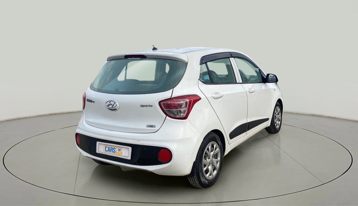 2017 Hyundai Grand i10 SPORTZ 1.2 KAPPA VTVT, CNG, Manual, 84,058 km, Right Back Diagonal