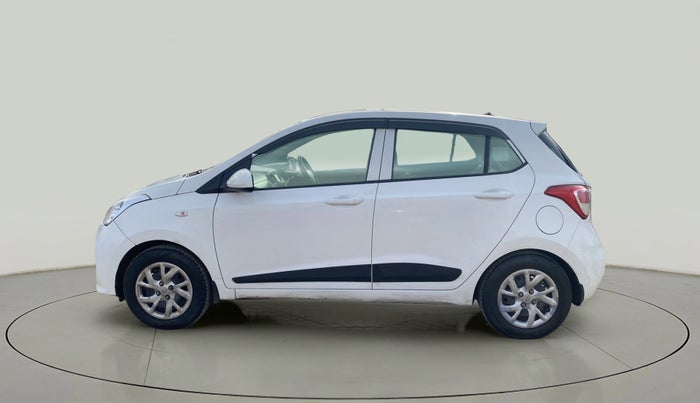 2017 Hyundai Grand i10 SPORTZ 1.2 KAPPA VTVT, CNG, Manual, 84,058 km, Left Side