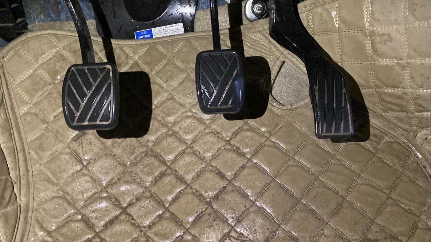 2017 Maruti Ciaz VXI+, Petrol, Manual, 63,866 km, Pedals