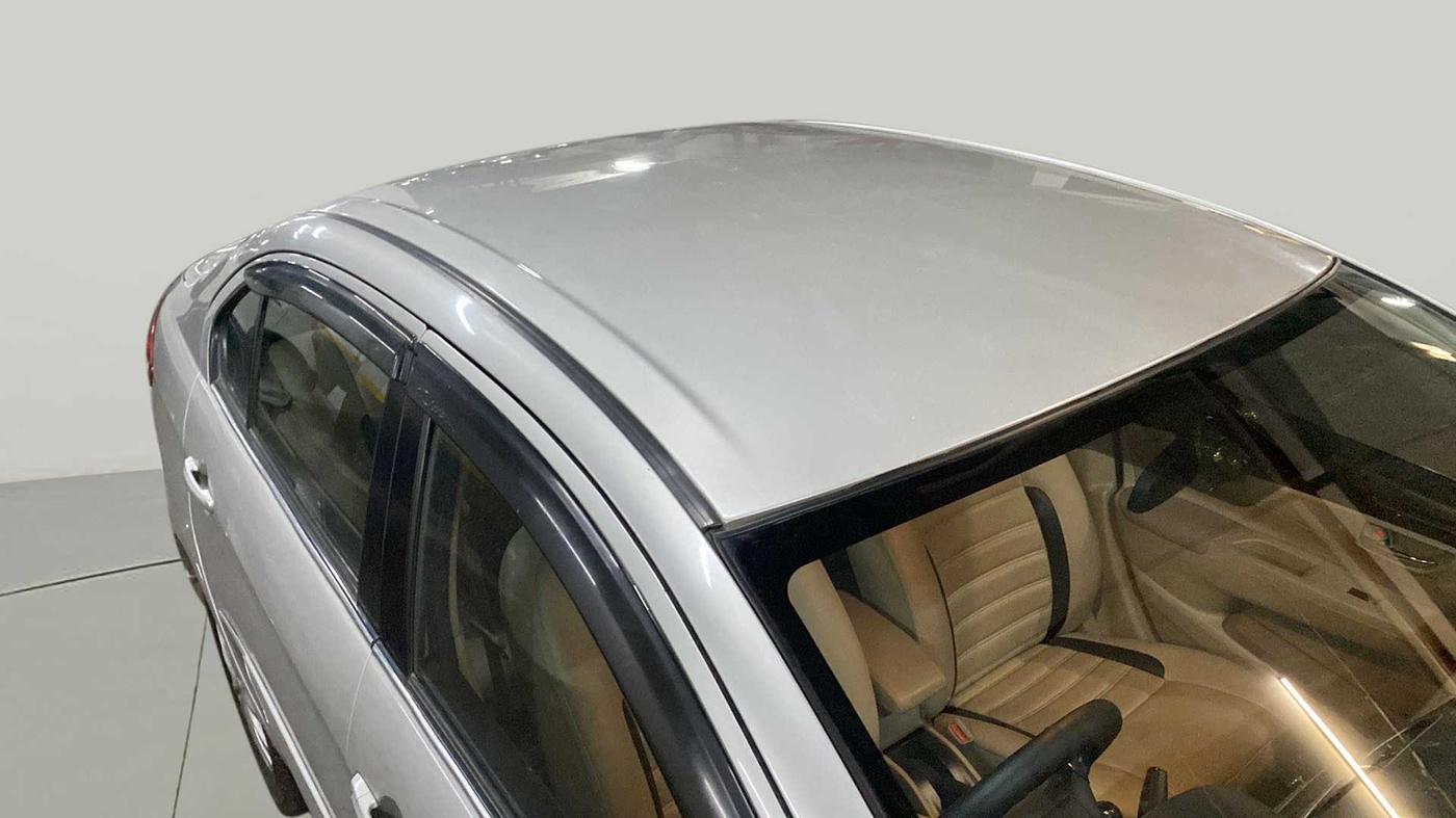 2017 Maruti Ciaz VXI+, Petrol, Manual, 63,866 km, Roof