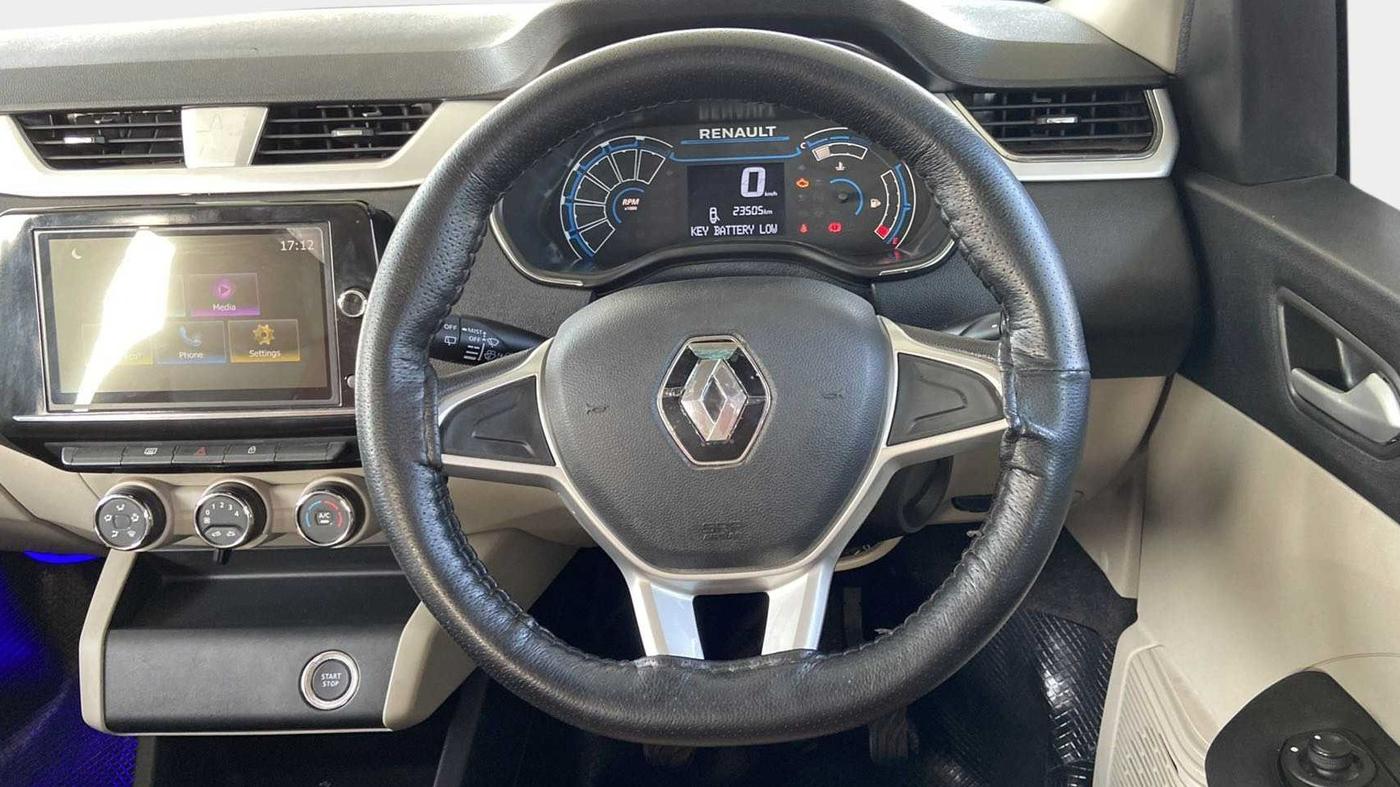 2020 Renault TRIBER RXZ, Petrol, Manual, 23,493 km, Steering Wheel Close Up