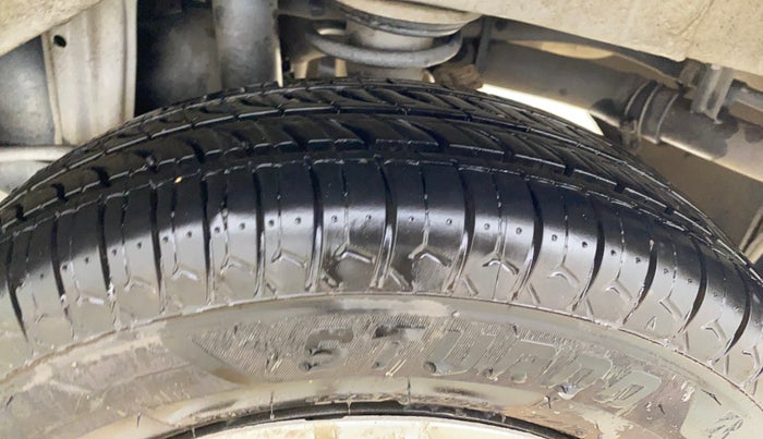 2017 Maruti Alto 800 LXI, Petrol, Manual, 31,971 km, Left Rear Tyre Tread