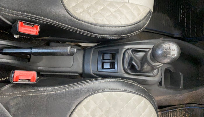 2017 Maruti Alto 800 LXI, Petrol, Manual, 31,971 km, Gear Lever