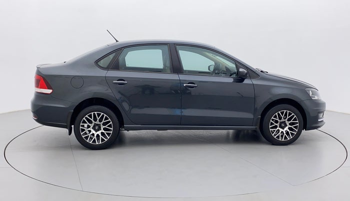 2017 Volkswagen Vento HIGHLINE 1.5 AT, Diesel, Automatic, 86,403 km, Right Side View