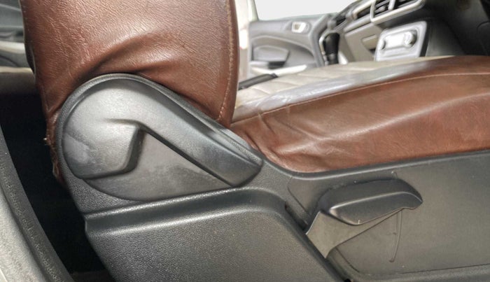 2018 Ford Ecosport TREND+ 1.5L DIESEL, Diesel, Manual, 60,200 km, Driver Side Adjustment Panel