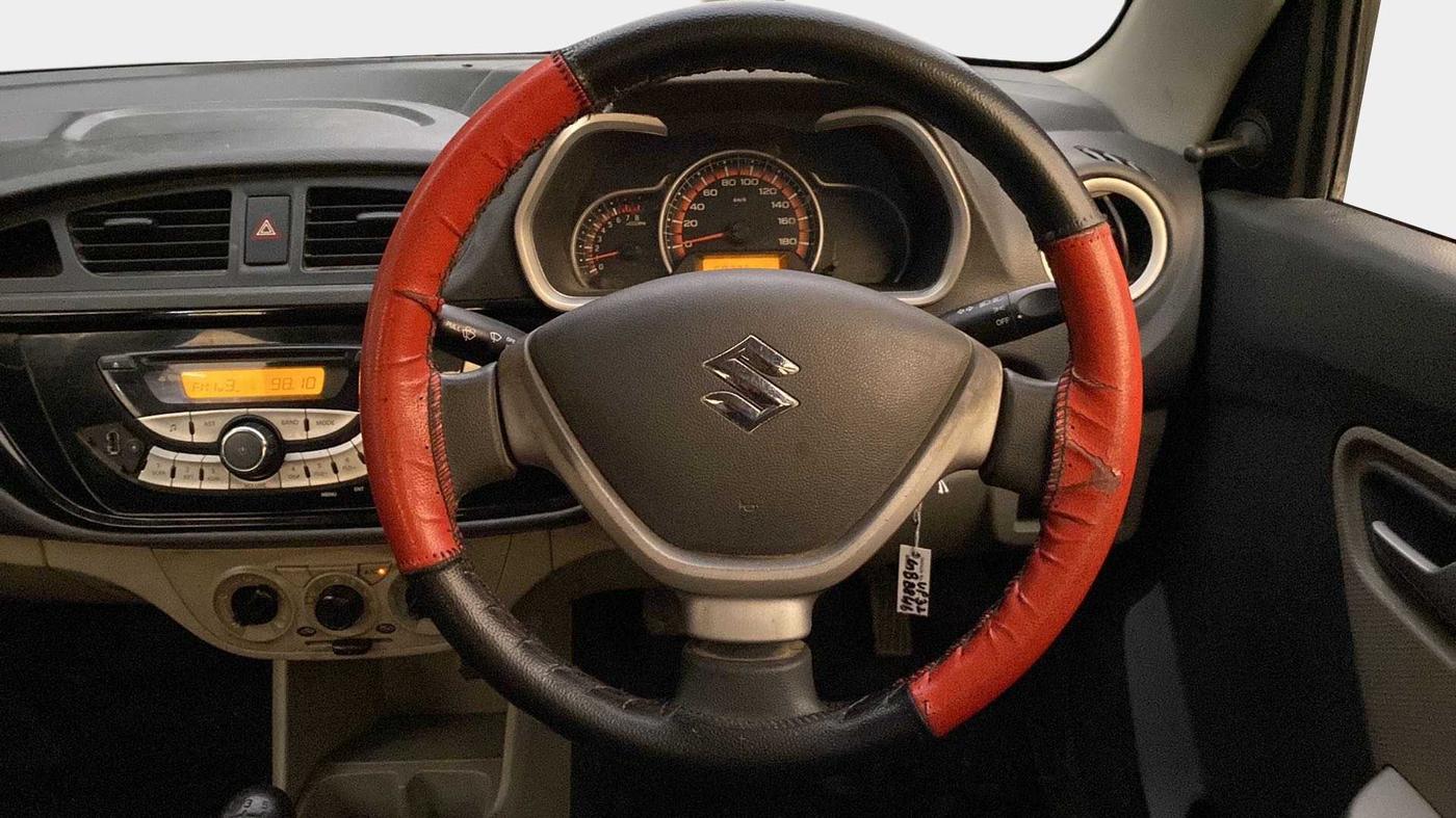 2015 Maruti Alto K10 VXI, Petrol, Manual, 68,192 km, Steering Wheel Close Up