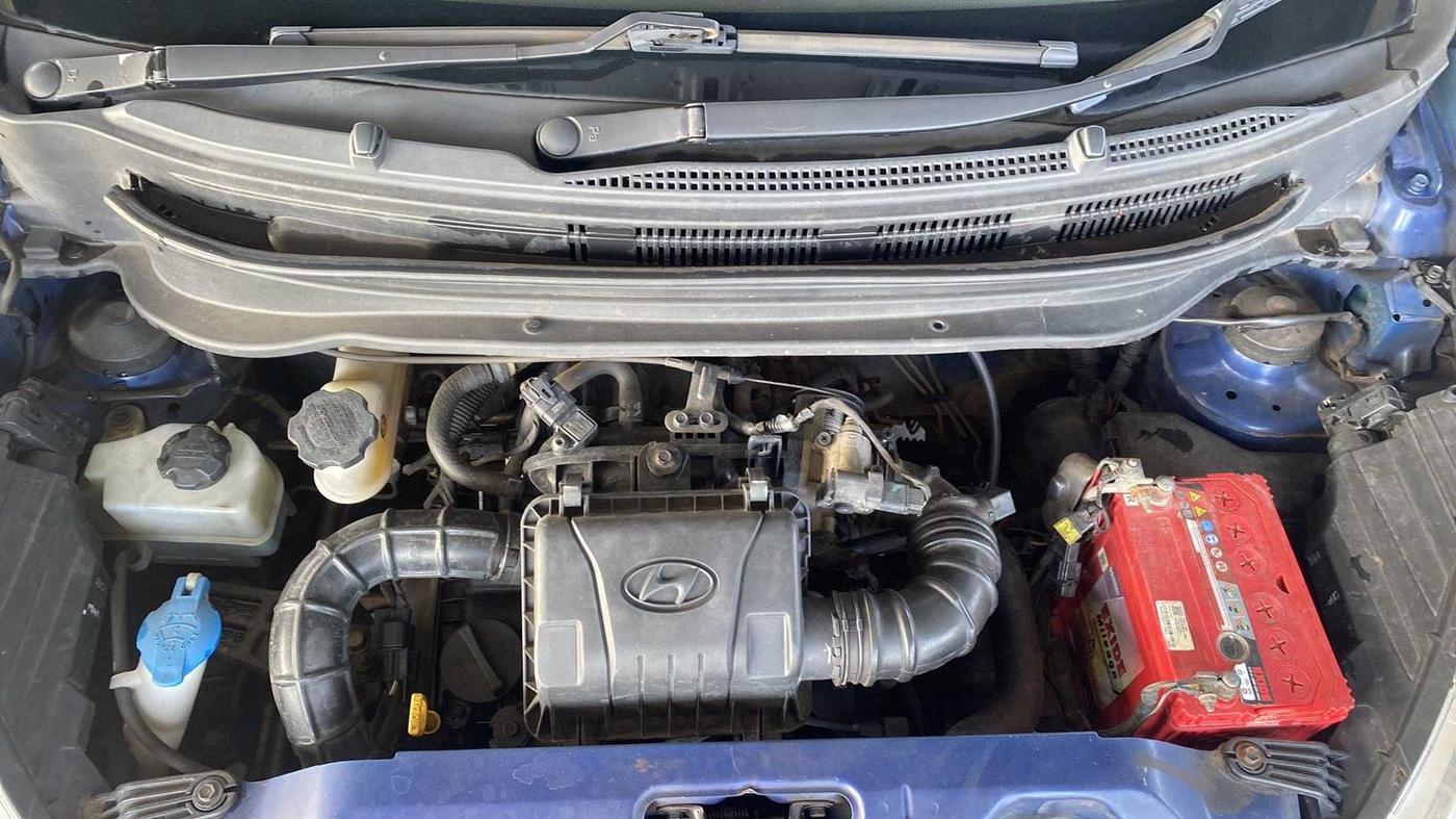 2014 Hyundai Eon MAGNA +, Petrol, Manual, 1,15,292 km, Open Bonet