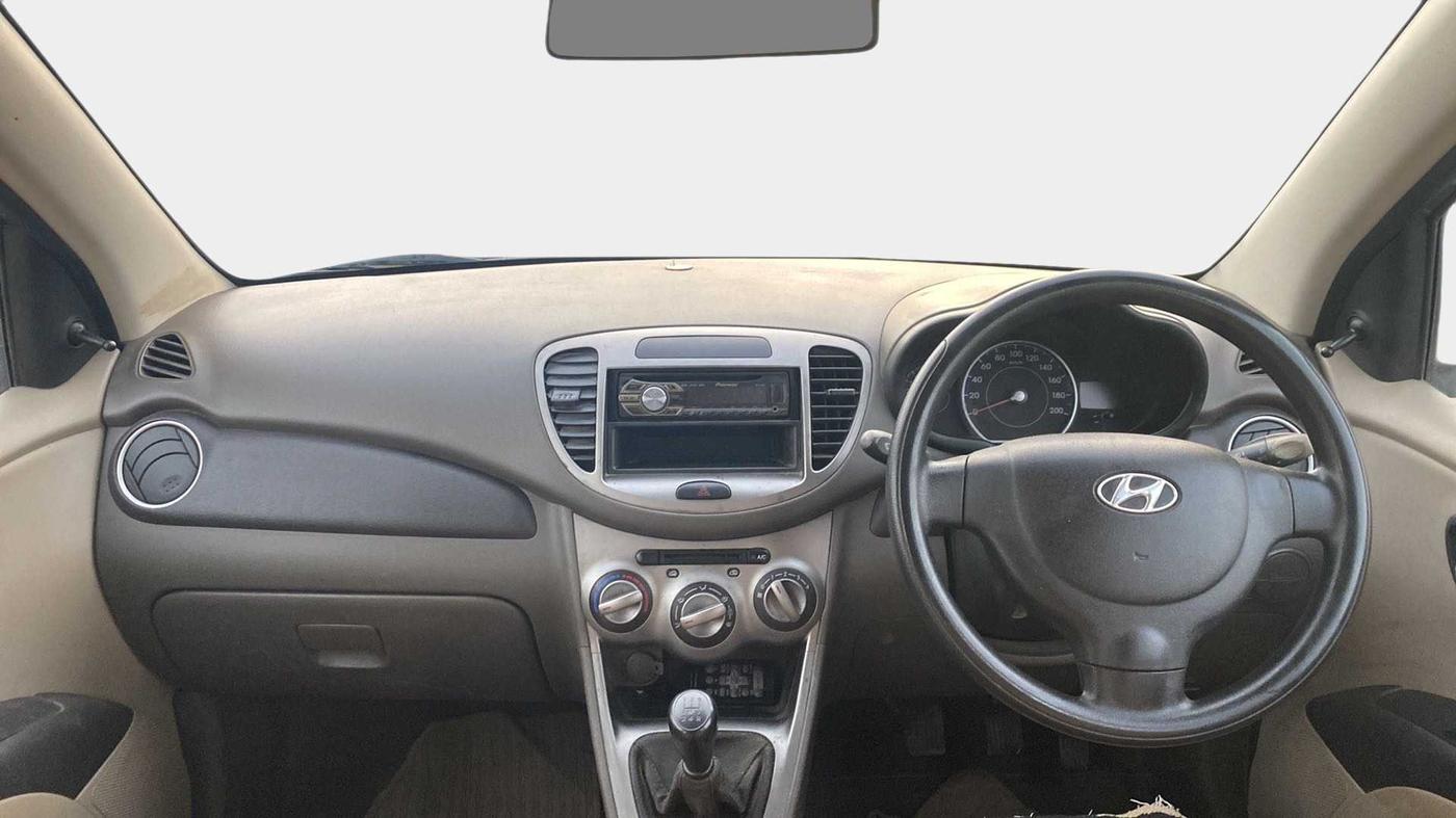 2013 Hyundai i10 ERA 1.1, Petrol, Manual, 72,719 km, Dashboard
