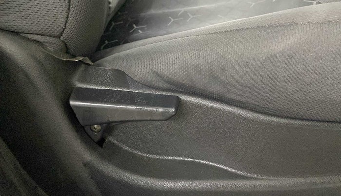 2017 Tata Tiago XE PETROL, Petrol, Manual, 62,562 km, Driver Side Adjustment Panel