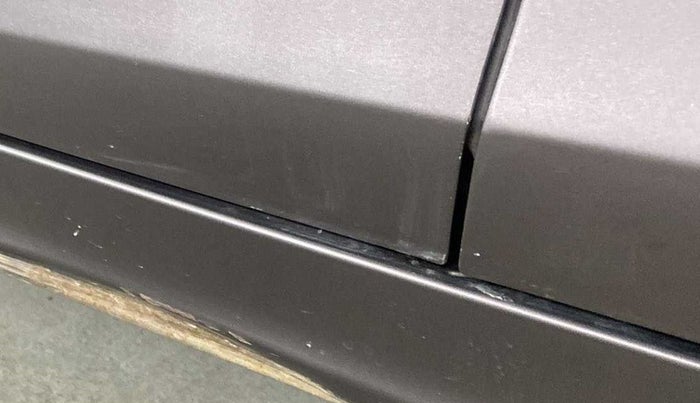 2017 Tata Tiago XE PETROL, Petrol, Manual, 62,562 km, Left running board - Slightly dented