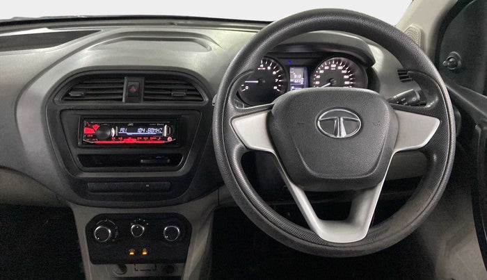 2017 Tata Tiago XE PETROL, Petrol, Manual, 62,562 km, Steering Wheel Close Up