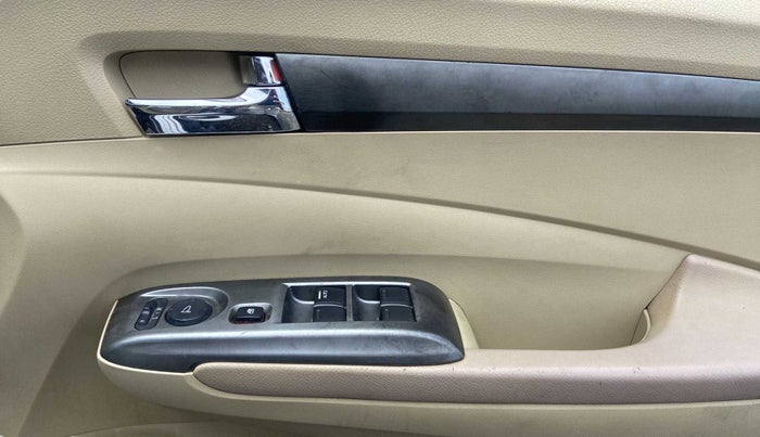 2013 Honda City 1.5L I-VTEC V MT, Petrol, Manual, 70,832 km, Driver Side Door Panels Control