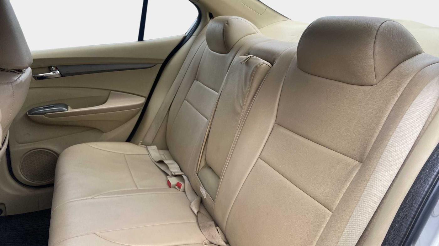 2013 Honda City 1.5L I-VTEC V MT, Petrol, Manual, 70,832 km, Right Side Rear Door Cabin