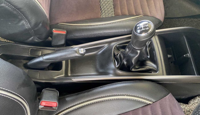 2019 Maruti Baleno DELTA PETROL 1.2, Petrol, Manual, 37,534 km, Gear Lever
