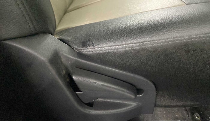 2018 Datsun Go A, Petrol, Manual, 16,664 km, Driver Side Adjustment Panel