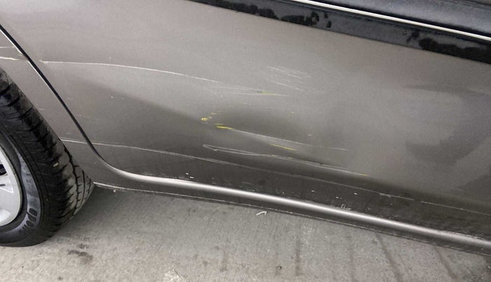 2018 Datsun Go A, Petrol, Manual, 16,664 km, Right rear door - Minor scratches