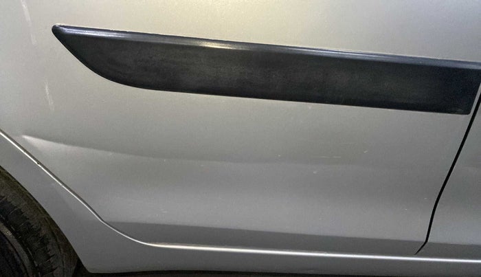 2012 Maruti Swift Dzire VXI, Petrol, Manual, 1,11,531 km, Right rear door - Slightly dented