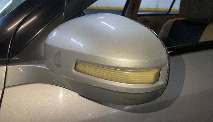 2012 Maruti Swift Dzire VXI, Petrol, Manual, 1,11,531 km, Left rear-view mirror - Mirror motor not working