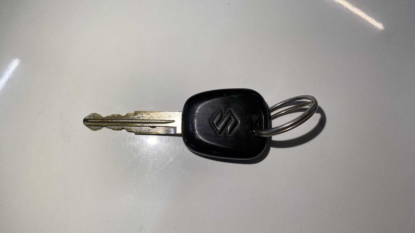 2015 Maruti Alto K10 VXI AMT, Petrol, Automatic, 14,172 km, Key Close Up