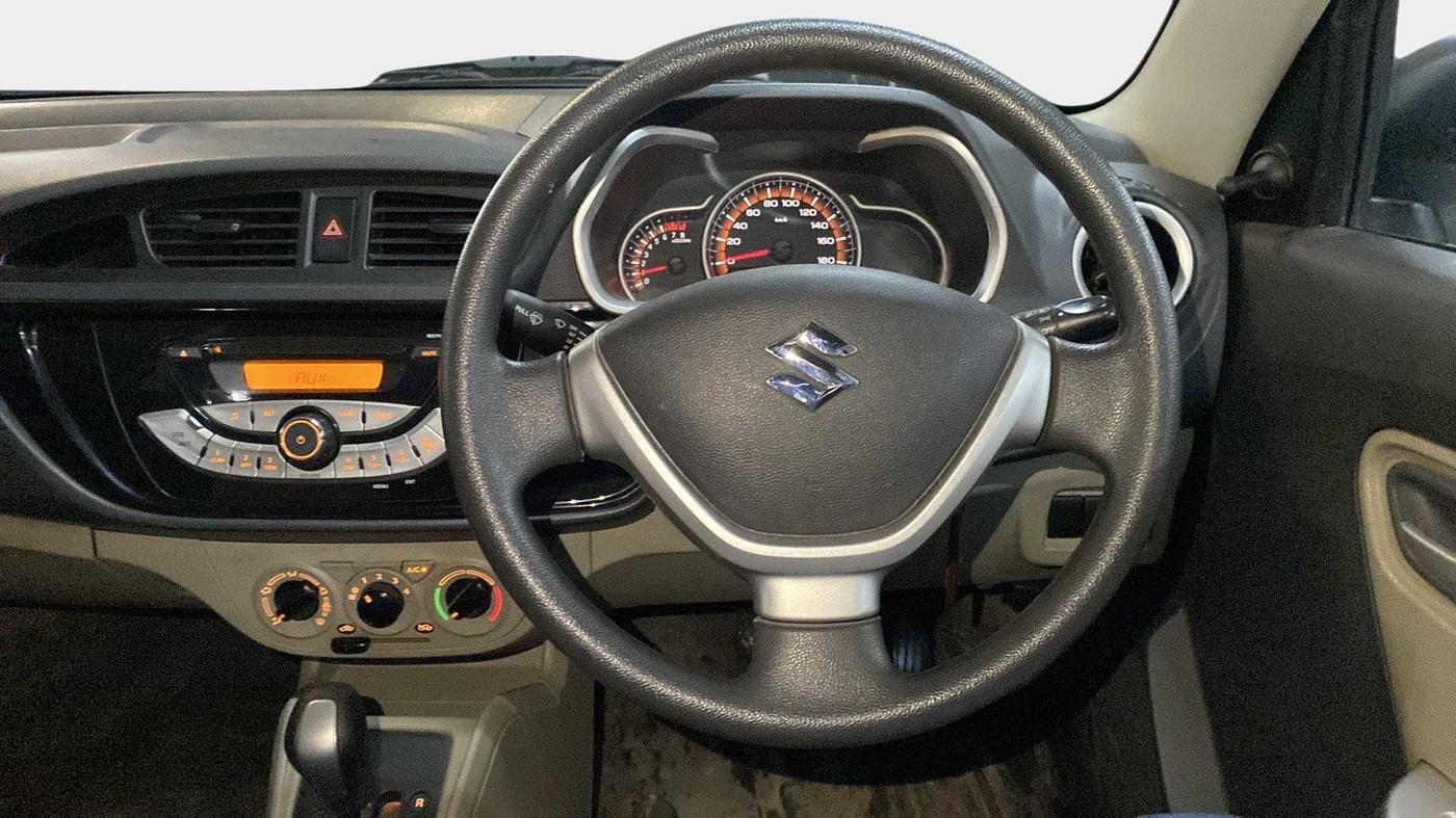 2015 Maruti Alto K10 VXI AMT, Petrol, Automatic, 14,172 km, Steering Wheel Close Up