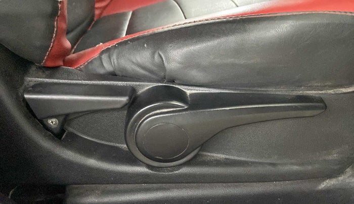 2017 Tata Tiago XZA PETROL, Petrol, Automatic, 45,388 km, Driver Side Adjustment Panel