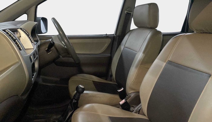 2010 Maruti Zen Estilo VXI, Petrol, Manual, 22,548 km, Right Side Front Door Cabin