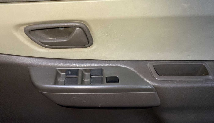 2010 Maruti Zen Estilo VXI, Petrol, Manual, 22,548 km, Driver Side Door Panels Control