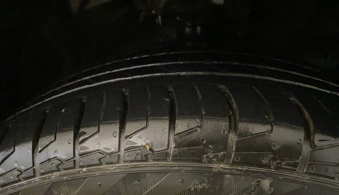 2022 Hyundai Creta E 1.5 DIESEL, Diesel, Manual, 48,041 km, Right Front Tyre Tread