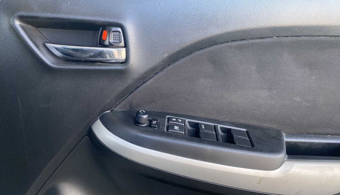 2016 Maruti Baleno ZETA PETROL 1.2, Petrol, Manual, 64,929 km, Driver Side Door Panels Control